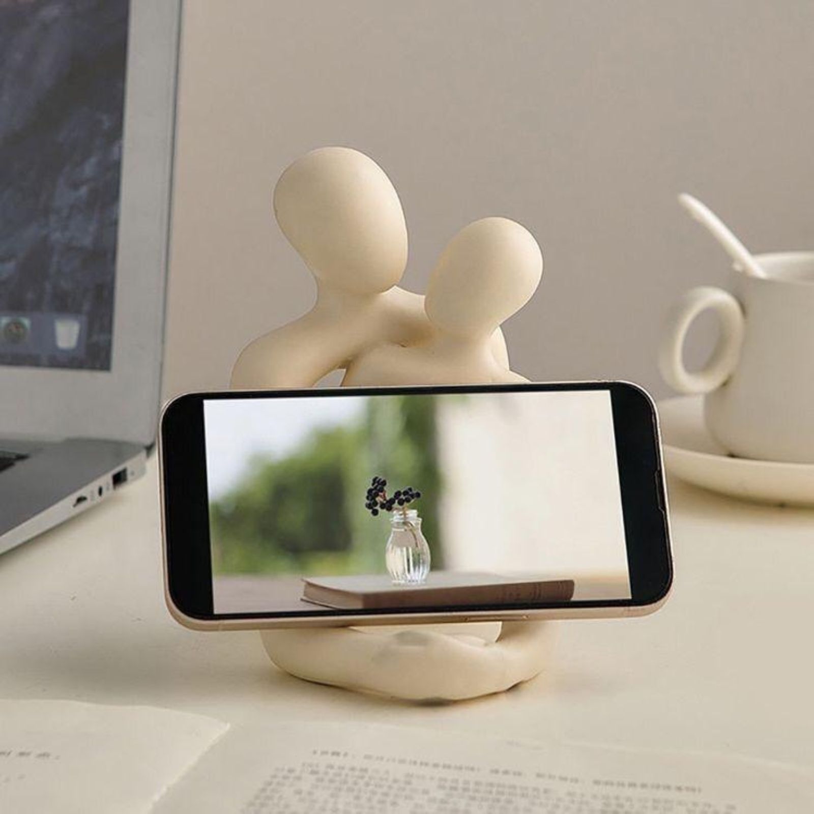 Heartwskins-Statue en résine d - Home Office With Bookshelves avis et prix